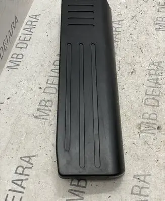 Tesla Model S Foot rest pad/dead pedal 600596800C