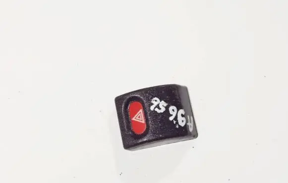 Opel Astra F Hazard light switch