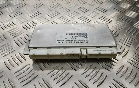 Mercedes-Benz C W202 ABS control unit/module 0195453132