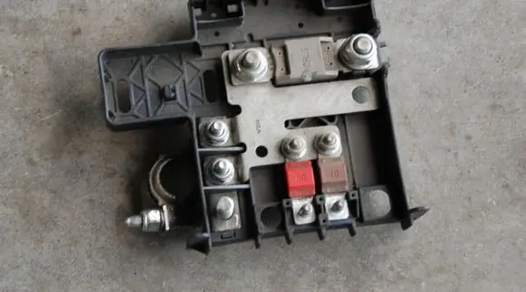 Citroen Jumper Battery relay fuse 150KM