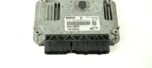 Toyota Corolla E140 E150 Engine control unit/module ECU 0261201209 89661-02E90