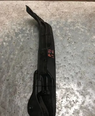 Audi A4 S4 B7 8E 8H Fender foam support/seal 8E0821111A