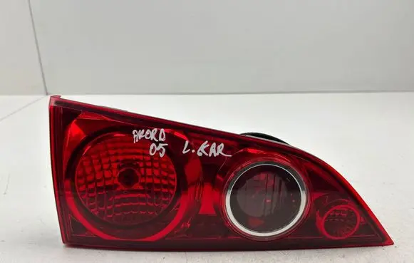 Honda Accord Tailgate rear/tail lights P3227