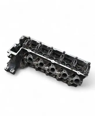 Mercedes-Benz 190 W201 Engine head 6020161601