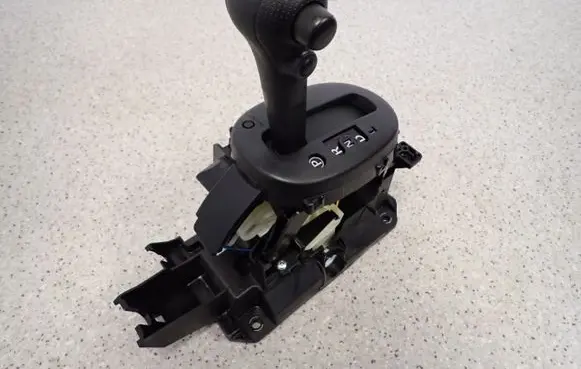 Nissan Micra Gear shifter/selector 