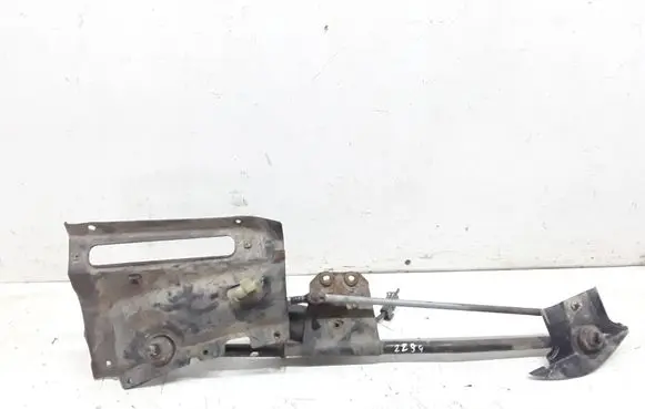 Land Rover Range Rover P38A Front wiper linkage and motor 22116173