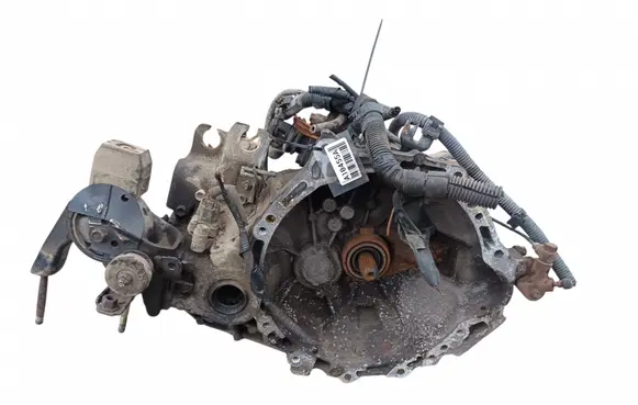 Toyota Yaris Verso Manual 5 speed gearbox 