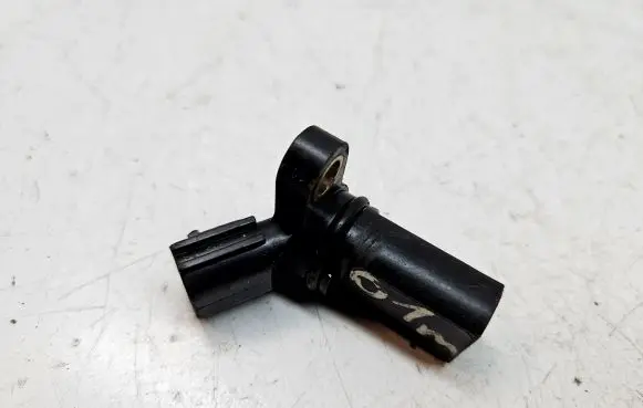 Nissan Almera Tino Crankshaft position sensor A29631B10