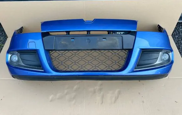 Renault Megane III Front bumper 620221625R