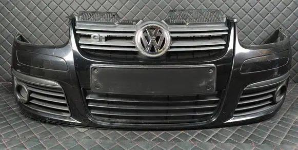 Volkswagen Golf V Front bumper 
