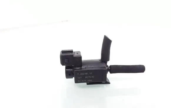 Mercedes-Benz E W124 Turbo solenoid valve 30611668 72224010