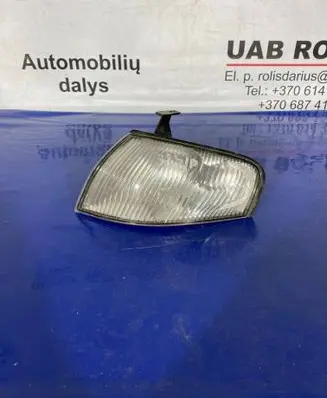 Mazda 323 Front indicator light 21061812