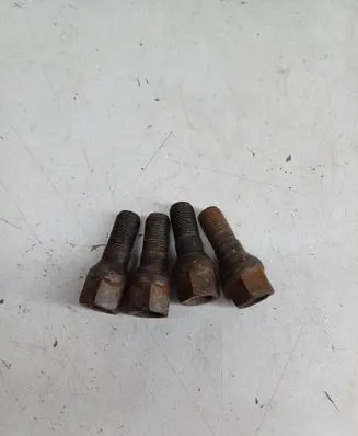 Citroen C3 Nuts/bolts 