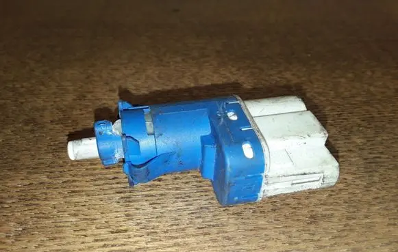 Ford Focus Brake pedal sensor switch 3M5T9C872AC