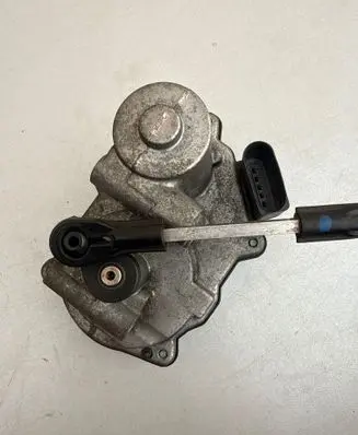 Audi Q7 4L Intake manifold valve actuator/motor 059129086L A2C53289031 1019809S06