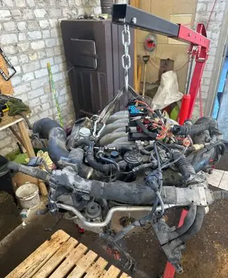 Audi A8 S8 D4 4H Engine 
