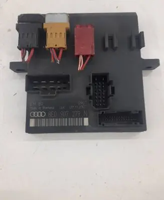 Audi A4 S4 B6 8E 8H Comfort/convenience module 8E0907279N
