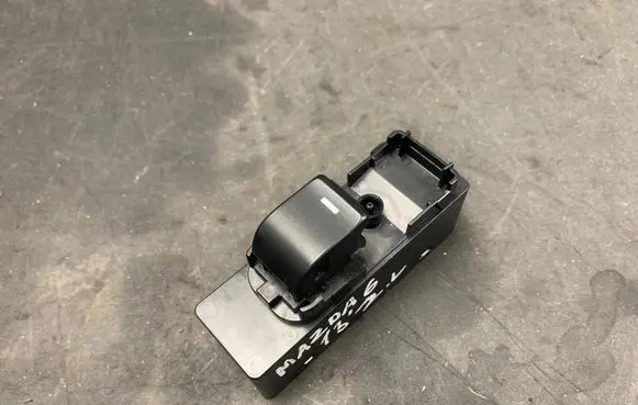 Mazda 6 Electric window control switch 5AB133EA01
