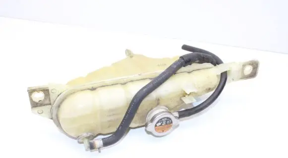 Nissan 370Z Coolant expansion tank/reservoir