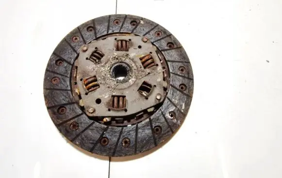 Peugeot Partner Clutch pressure plate 9615396480