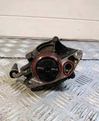 Citroen C3 Vacuum pump 9637413980