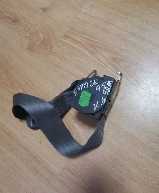 Renault Espace II Rear seatbelt 500323 042723