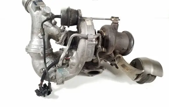 Mercedes-Benz SLK R172 Turbo A6510906680