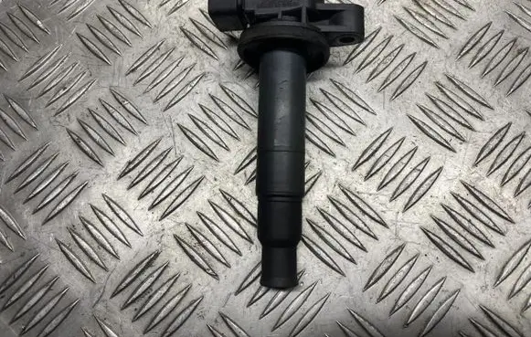 Toyota Yaris High voltage ignition coil 9008019021