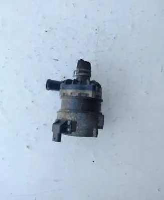 Audi A6 S6 C7 4G Coolant radiator 8K0965567A 0390916018 012099104