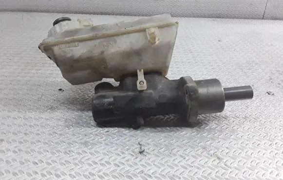 Ford Galaxy Master brake cylinder