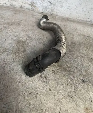 Volkswagen Beetle A5 Engine coolant pipe/hose
