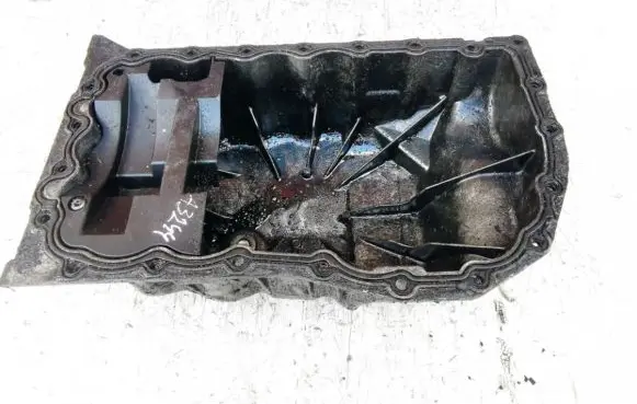 Volvo S40, V40 Oil sump 7700111746