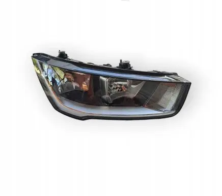 Audi A1 Headlight/headlamp 8XA941004 1090074