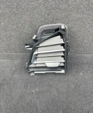 Audi Q4 e-tron Dash center air vent grill 89B820902 890820902A