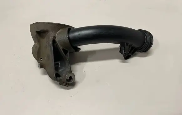 Mercedes-Benz E W211 Intercooler hose/pipe A6460980207