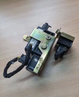 Volkswagen Sharan ESP acceleration yaw rate sensor 7M3907637A YM212C184BA 10098004412
