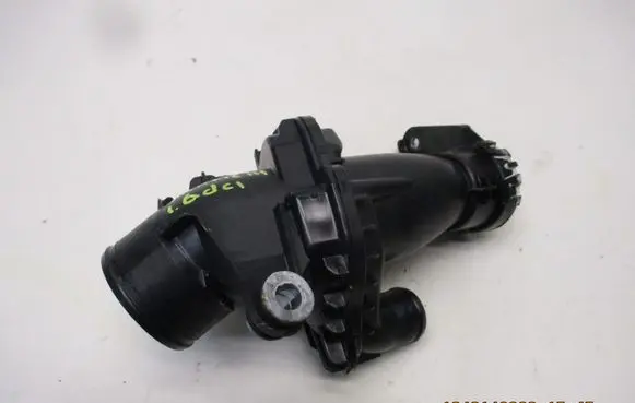 Opel Vivaro Turbo air intake inlet pipe/hose