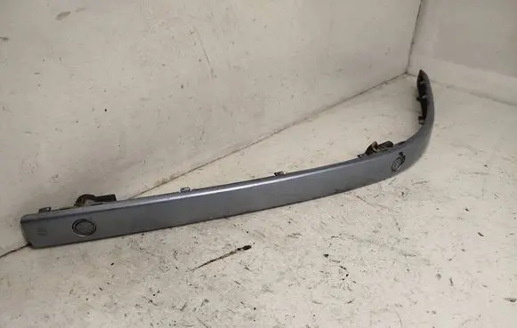 BMW 5 E39 Front bumper splitter molding 