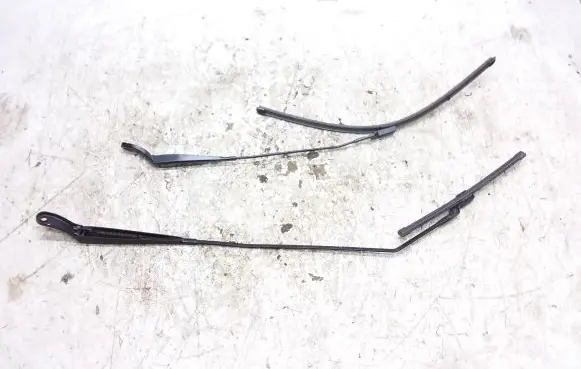 Renault Zoe Windshield/front glass wiper blade 288810622R 288860987R