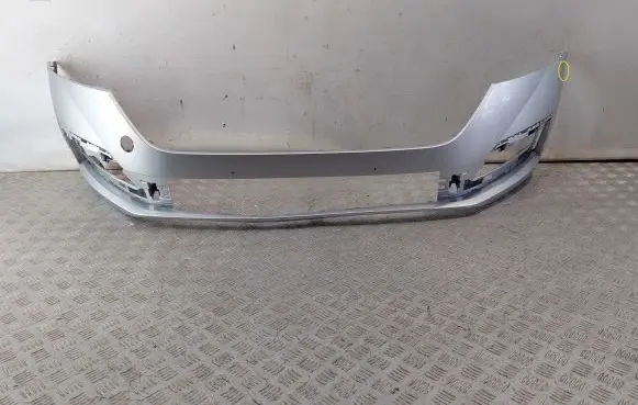 Skoda Octavia Mk4 Front bumper 5E3807221