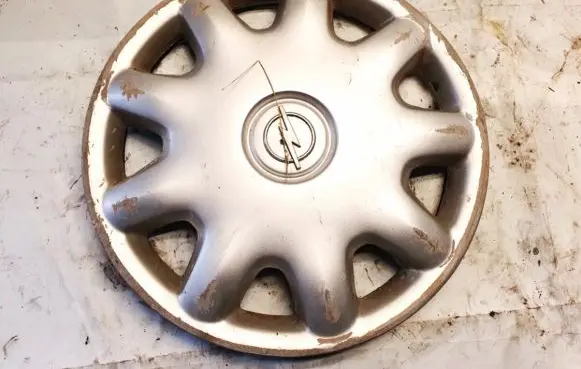 Opel Vectra B R15 wheel hub/cap/trim 09156269