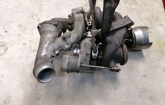 Mercedes-Benz Sprinter W906 Turbo A6510906080003 A6510900980