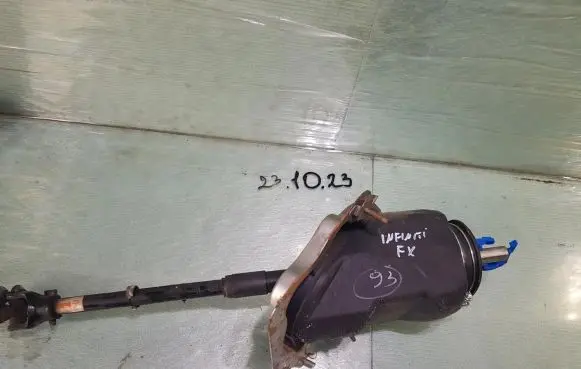 Infiniti FX Steering column universal joint