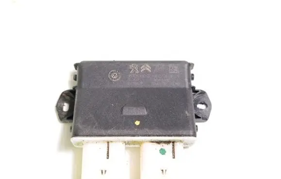Peugeot 3008 II Sensor 9809260680