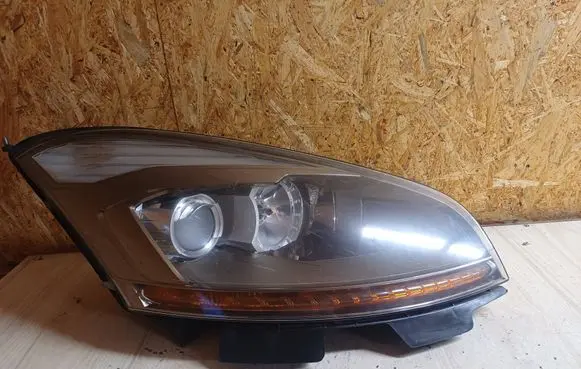 Citroen C4 I Picasso Headlight/headlamp 16298400