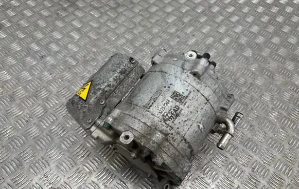 Volvo XC40 Electric car motor 32257268
