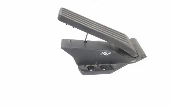 Mercedes-Benz E A207 Accelerator throttle pedal A204300004