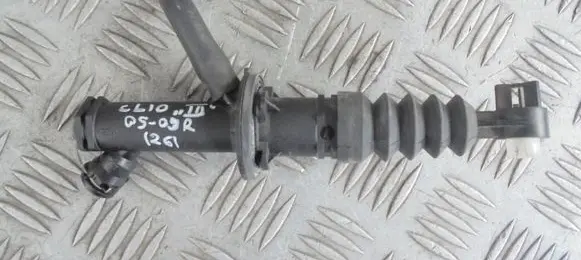 Renault Clio III Clutch slave cylinder 