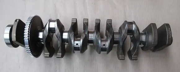 BMW X3 E83 Crankshaft 7614548