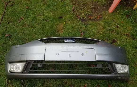 Ford S-MAX Front bumper 6M2117757 D1K4B